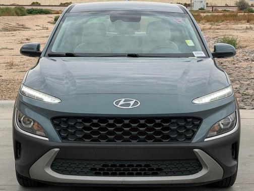 2022 Hyundai KONA SE