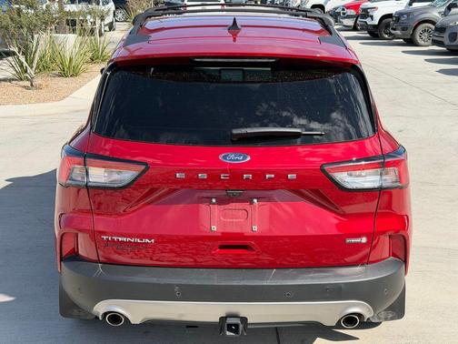 2022 Ford Escape Titanium