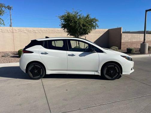 2024 Nissan Leaf SV PLUS