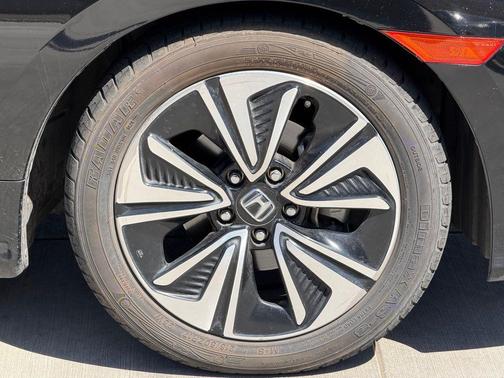 Crystal Black Pearl 2018 Honda Civic EX-T