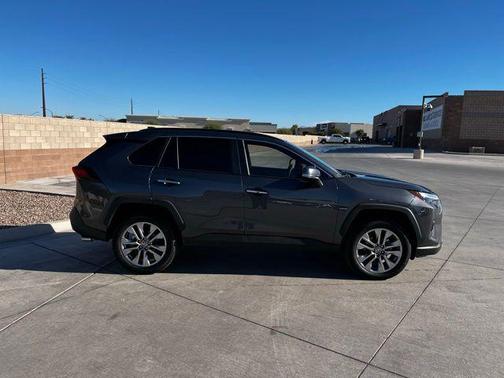 2025 Toyota RAV4 Limited