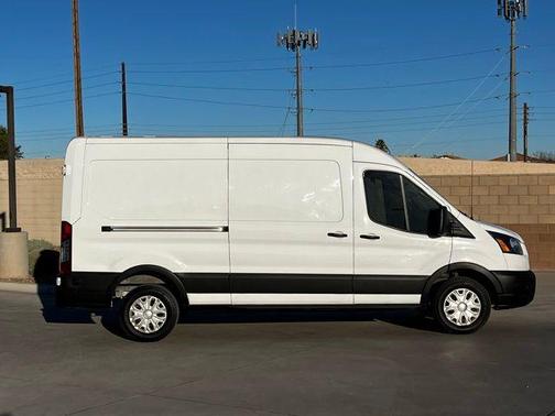 2023 Ford E-Transit T-350 Medium Roof