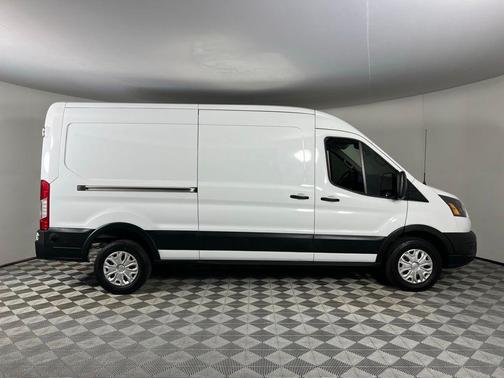 2023 Ford E-Transit T-350 Medium Roof