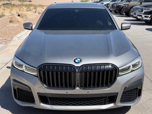 Gray Metallic 2022 BMW 740 i