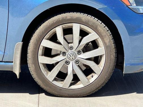 2018 Volkswagen Golf SportWagen TSI SEL