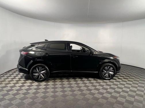 2024 Nissan ARIYA ENGAGE