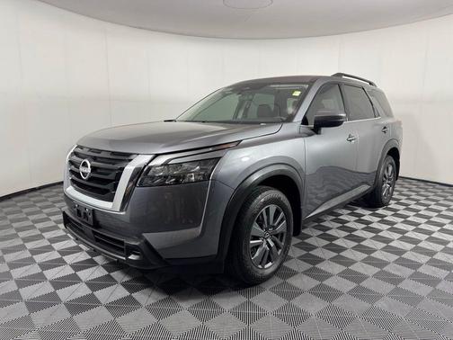 2024 Nissan Pathfinder SV FWD
