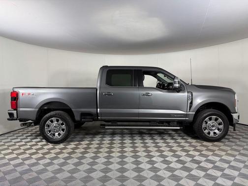 2025 Ford F-250 Lariat