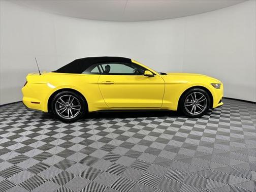 2016 Ford Mustang EcoBoost Premium