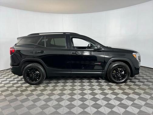 2023 GMC Terrain AWD AT4