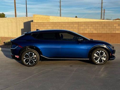 2024 Kia EV6 Wind