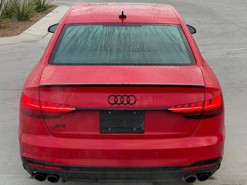 2024 Audi S4 Premium Plus TFSI quattro Tiptronic