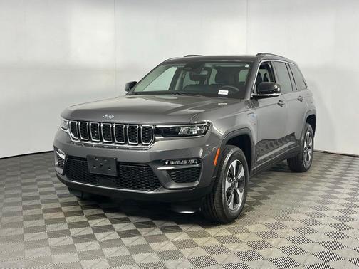 2022 Jeep Grand Cherokee 4xe Base