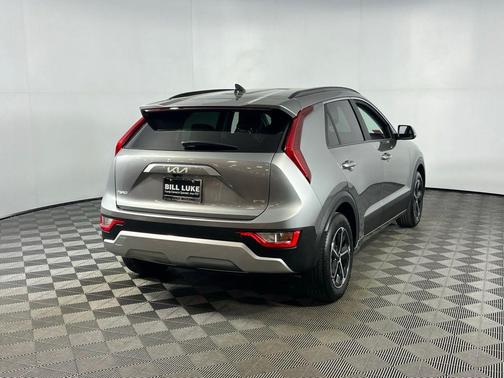 2024 Kia Niro EX