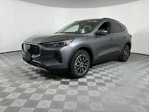 2023 Ford Escape PHEV SE