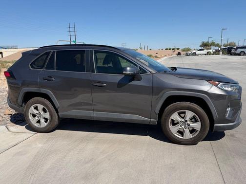 Magnetic Gray Metallic 2019 Toyota RAV4 XLE