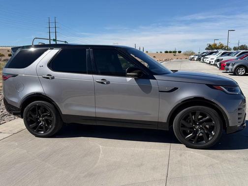 2021 Land Rover Discovery P300 S R-Dynamic