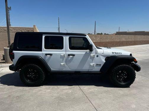 2024 Jeep Wrangler 4xe Willys