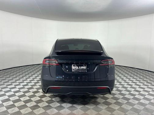 2024 Tesla Model X Long Range