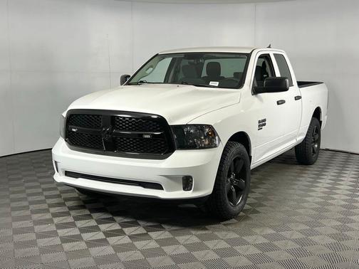 2022 RAM 1500 Classic Express