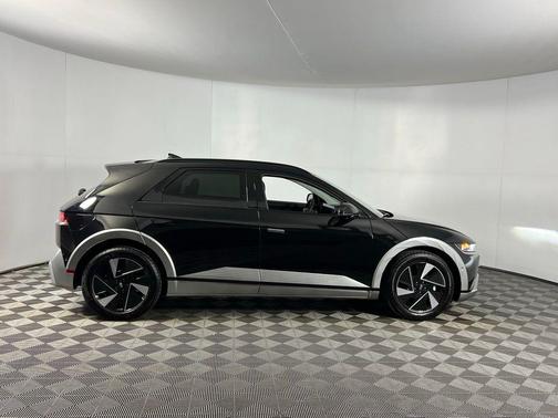 2025 Hyundai IONIQ 5 Limited