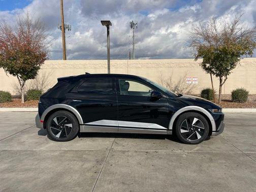 2025 Hyundai IONIQ 5 Limited