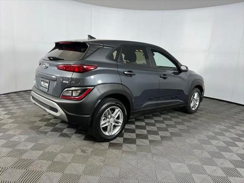 2022 Hyundai KONA SE