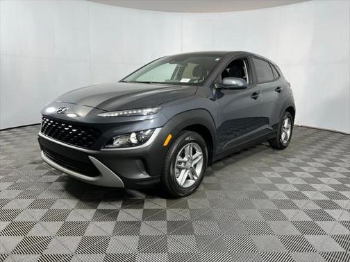 2022 Hyundai KONA SE