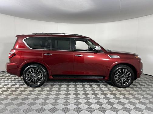 2024 Nissan Armada Platinum 2WD