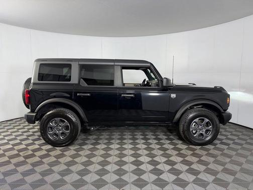Shadow Black 2025 Ford Bronco Big Bend