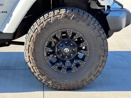 2014 Jeep Wrangler Freedom Edition