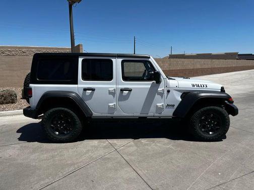 2023 Jeep Wrangler 4xe Willys