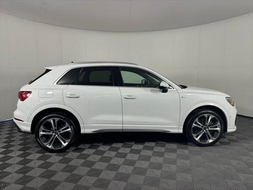 2021 Audi Q3 45 S line Premium Plus