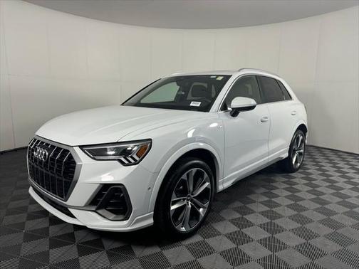 2021 Audi Q3 45 S line Premium Plus