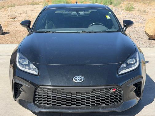 Raven 2023 Toyota GR86 Base