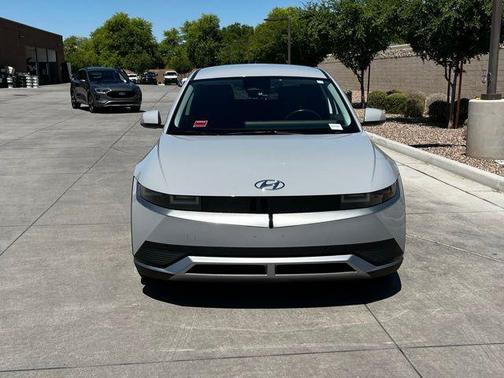 2022 Hyundai IONIQ 5 SEL