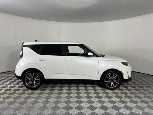 2024 Kia Soul EX