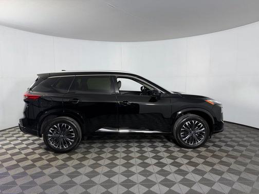 Super Black 2026 Nissan Rogue Platinum