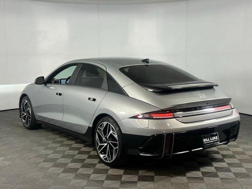 2023 Hyundai IONIQ 6 SEL