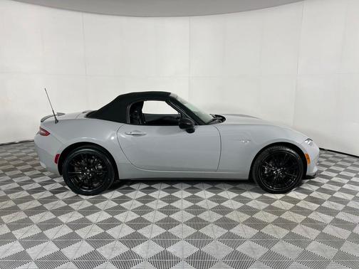 2024 Mazda MX-5 Miata Club