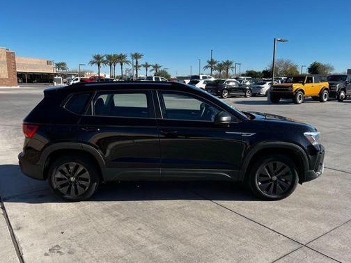 2022 Volkswagen Taos 1.5T S