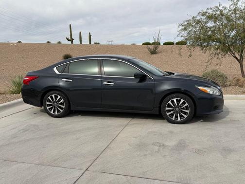 2017 Nissan Altima 2.5 SV