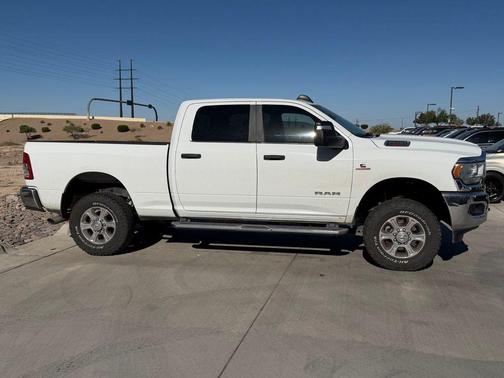 2023 RAM 2500 Big Horn Crew Cab 4x4 6'4' Box