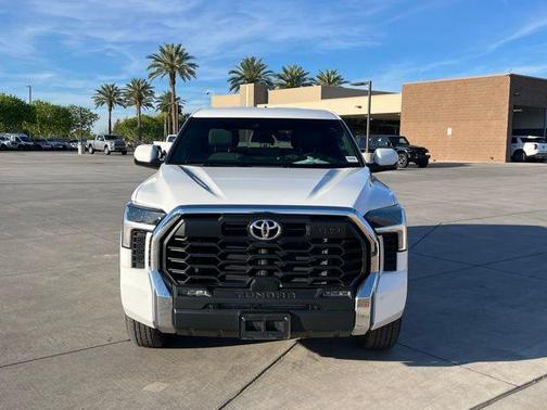 2025 Toyota Tundra SR5