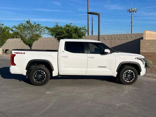 2025 Toyota Tundra SR5