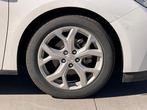 2018 Chevrolet Volt Premier