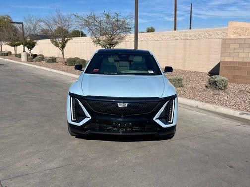 2024 Cadillac LYRIQ Sport