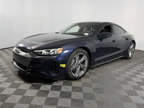 2022 Audi e-tron GT Prestige