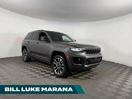 Baltic Gray Metallic Clearcoat 2022 Jeep Grand Cherokee Overland