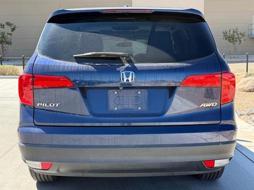 Blue 2018 Honda Pilot EX-L